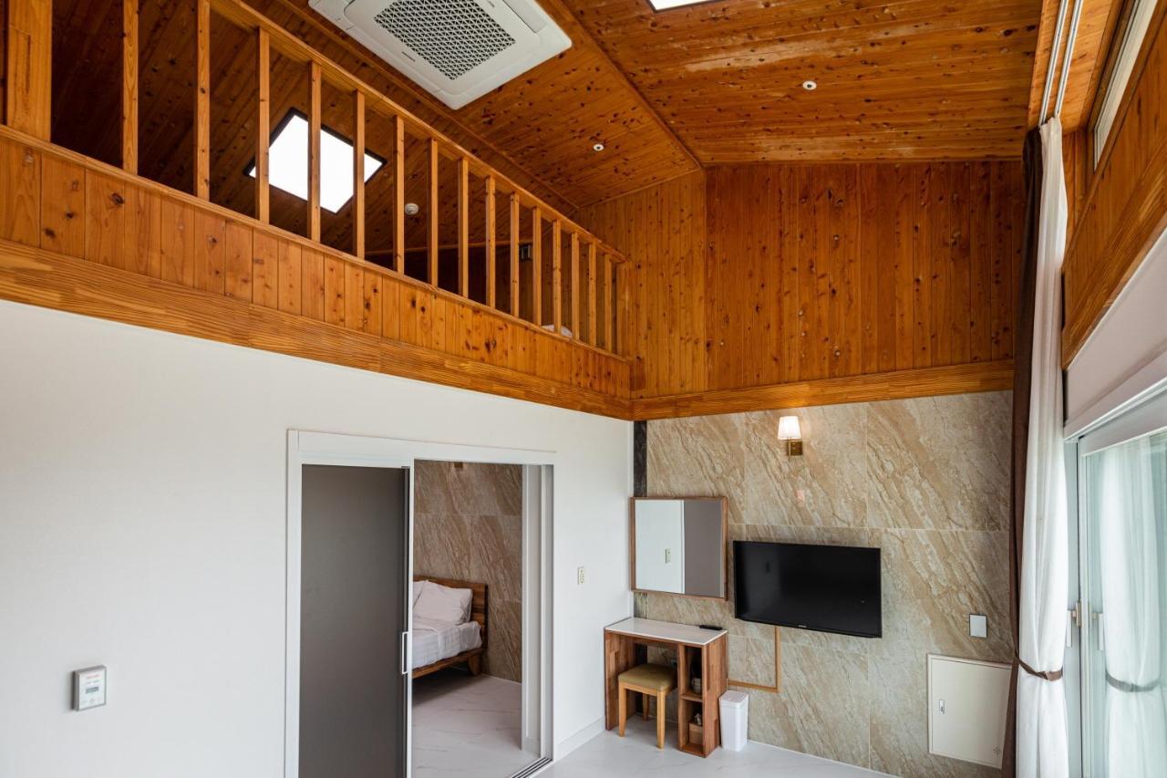 Aewol Oceanstay Чеджудо Экстерьер фото