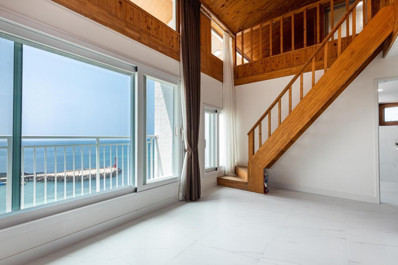 Aewol Oceanstay Чеджудо Экстерьер фото