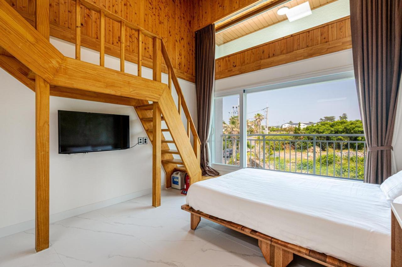 Aewol Oceanstay Чеджудо Экстерьер фото