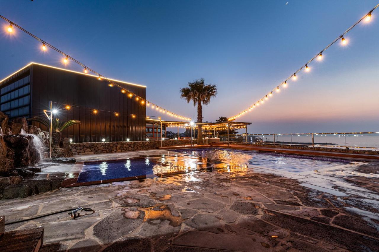 Aewol Oceanstay Чеджудо Экстерьер фото